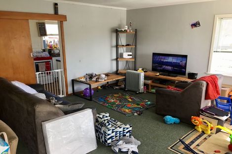 Photo of property in 1/7 Larne Avenue, Pakuranga Heights, Auckland, 2010