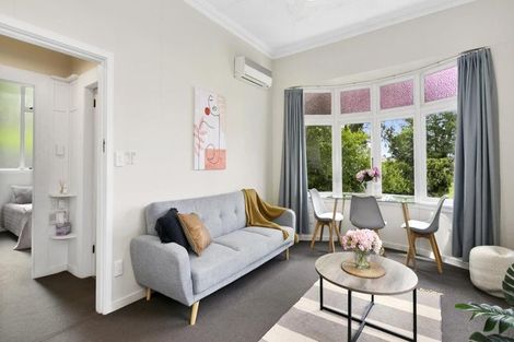 Photo of property in 66 Gladstone Road, Dalmore, Dunedin, 9010