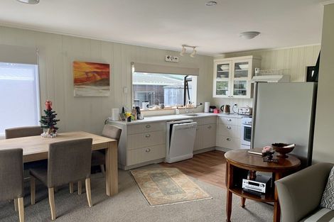 Photo of property in 10 Morrison Road, Matapouri, Whangarei, 0173