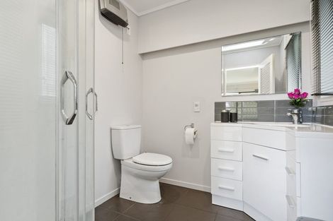 Photo of property in 45 Weld Street, Cambridge, 3434