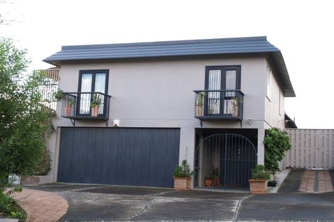 Photo of property in 11 Rangitoto View Road, Cockle Bay, Auckland, 2014