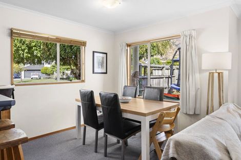 Photo of property in 42 Meadowstone Drive, Wanaka, 9305