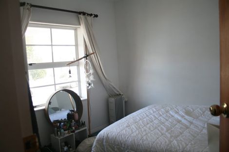 Photo of property in 4 Howard Street, Mount Cook, Wellington, 6021