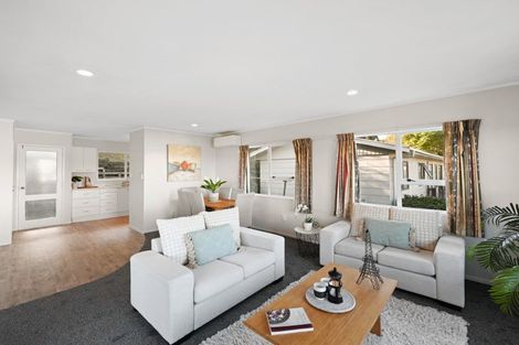 Photo of property in 17 Pygmalion Place, Dinsdale, Hamilton, 3204