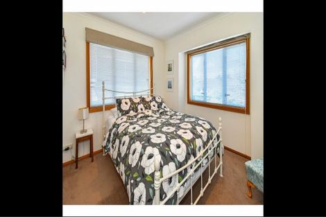 Photo of property in 35a Shortt Avenue, Mangere Bridge, Auckland, 2022