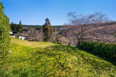 Photo of property in 13 Golden Terrace, Queenstown, 9300