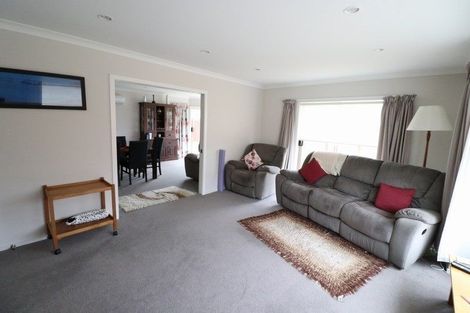 Photo of property in 3 Gilligan Close, College Estate, Whanganui, 4500