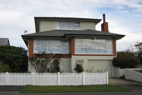 Photo of property in 69 Earls Road, Saint Clair, Dunedin, 9012