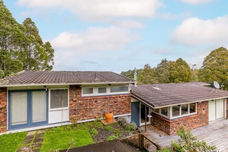 Photo of property in 57 Arapito Road, Titirangi, Auckland, 0604