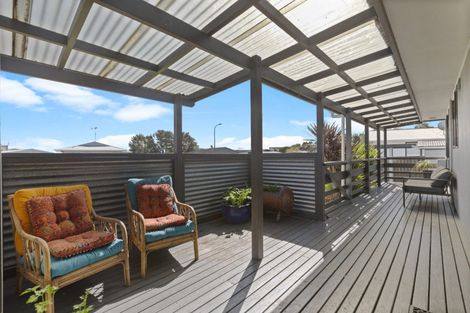Photo of property in 4 Sequoia Place, Pukete, Hamilton, 3200