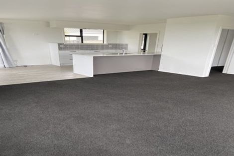 Photo of property in 2/51 Parklands Drive, Huntsbury, Christchurch, 8022