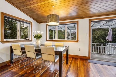 Photo of property in 13a Rodney Road, Northcote Point, Auckland, 0627