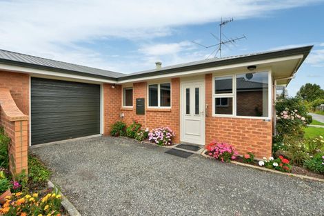 Photo of property in 84b Kitchener Street, Gore, 9710