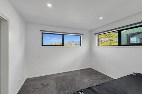 Photo of property in 5/6 Victoria Street, Ebdentown, Upper Hutt, 5018