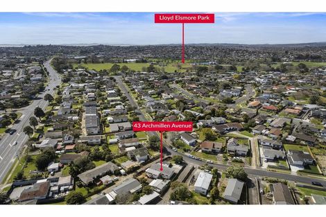 Photo of property in 43 Archmillen Avenue, Pakuranga Heights, Auckland, 2010