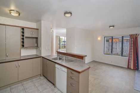 Photo of property in 34 Cholmondeley Crescent, Whitianga, 3510