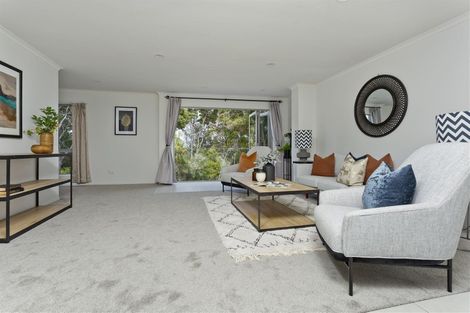 Photo of property in 3/13 Kaihu Street, Northcote, Auckland, 0627