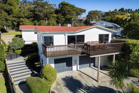 Photo of property in 12 Emery Grove, Bayview, Auckland, 0629