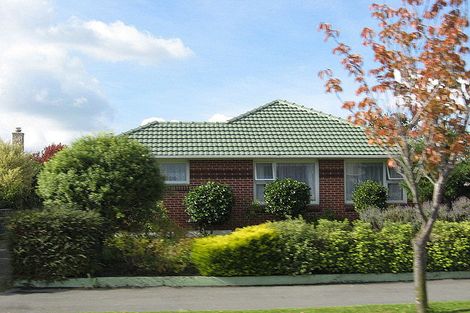 Photo of property in 16 Longmuir Street, Ilam, Christchurch, 8041