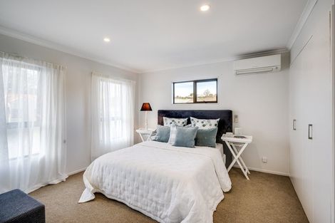 Photo of property in 15 Campbell Street, Havelock North, 4130