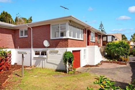 Photo of property in 4/155 Shakespeare Road, Milford, Auckland, 0620