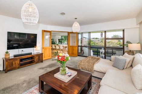 Photo of property in 41 Tui Road, Raumati Beach, Paraparaumu, 5032