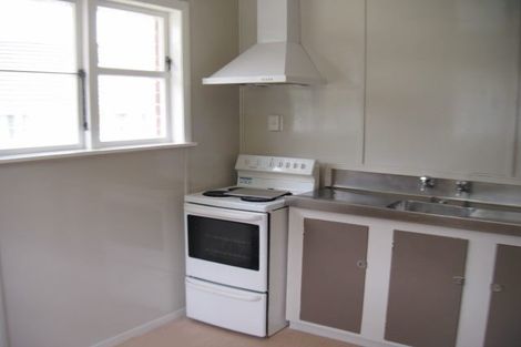 Photo of property in 295 Naenae Road, Naenae, Lower Hutt, 5011