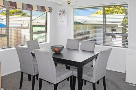 Photo of property in 7 Denver Place, Milson, Palmerston North, 4414
