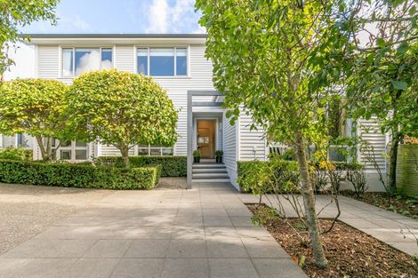 Photo of property in 8 Lochiel Road, Khandallah, Wellington, 6035