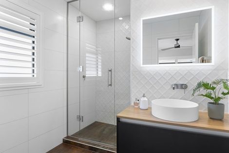 Photo of property in 10 Newton Street, Fitzroy, New Plymouth, 4312