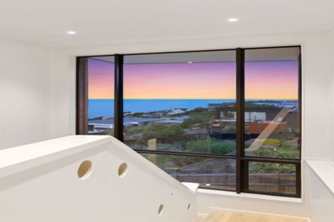 Photo of property in 6 Whiterock Lane, Richmond Hill, Christchurch, 8081