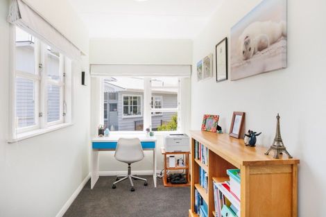 Photo of property in 15 Fairview Avenue, Feilding, 4702