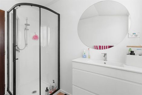 Photo of property in 1/25 Withells Road, Avonhead, Christchurch, 8042