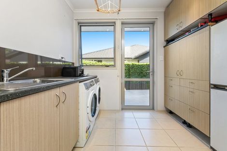Photo of property in 39 Dayna Avenue, Ohauiti, Tauranga, 3112