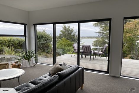 Photo of property in 5 Te Awakura Terrace, Mount Pleasant, Christchurch, 8081