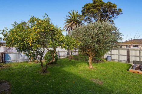 Photo of property in 14 Dittmer Street, Otaki, 5512
