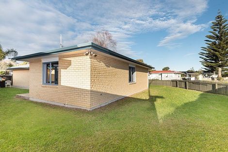 Photo of property in 1 Lambeth Terrace, Mount Maunganui, 3116