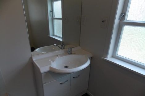 Photo of property in 290 Fergusson Drive, Heretaunga, Upper Hutt, 5018