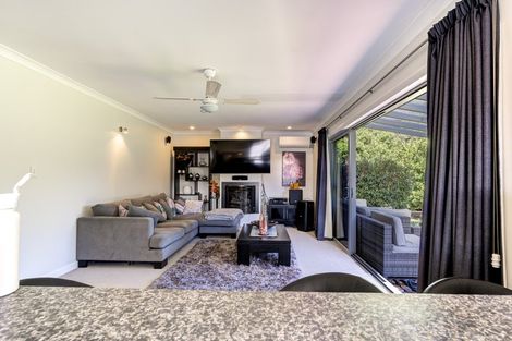 Photo of property in 24 Splitt Avenue, Glenview, Hamilton, 3206