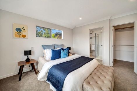 Photo of property in 23 Laurel Oak Drive, Schnapper Rock, Auckland, 0632