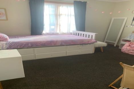 Photo of property in 24 Glasgow Street, Takaro, Palmerston North, 4412