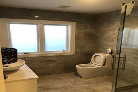 Photo of property in 128 Wheturangi Road, Greenlane, Auckland, 1051