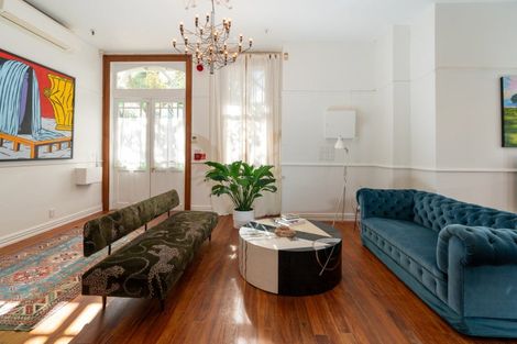 Photo of property in 230 Tinakori Road, Thorndon, Wellington, 6011