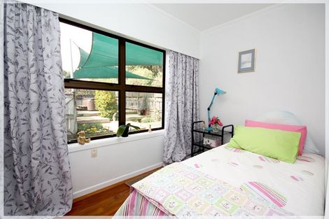 Photo of property in 214 Kawiu Road, Levin, 5510