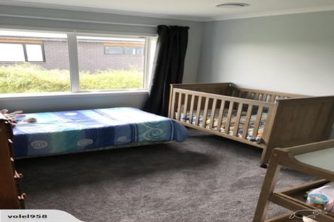 Photo of property in 38 Feist Street, Carterton, 5713