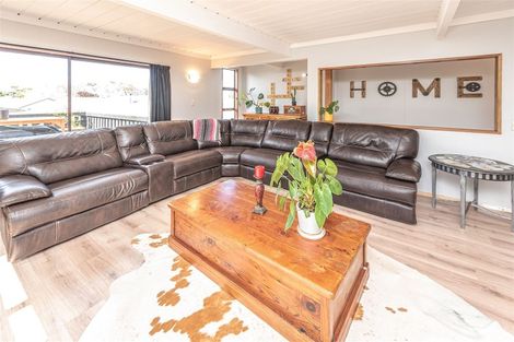 Photo of property in 15 Fox Road, Springvale, Whanganui, 4501