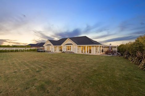 Photo of property in 28 Elizabeth Allen Drive, West Melton, 7618