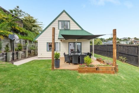 Photo of property in 8 Poike Road, Hairini, Tauranga, 3112