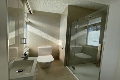 Photo of property in 105 Campbell Road, One Tree Hill, Auckland, 1061