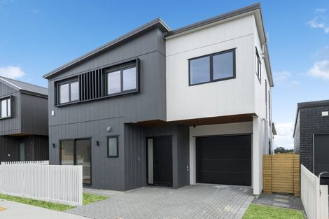 Photo of property in 39 Taipahitini Road, Rosehill, 2113